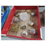 COLL. VTG TRINKET & DECORATIVE  PILL BOXES