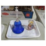 ART GLASS CAT FIGURINE & AVON PERFUME BELL BOTTLE