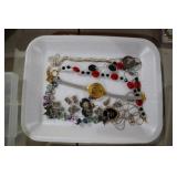 COLL. VINTAGE ESTATE JEWELRY