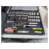 DOUBLE SOCKET SET WITH CASE