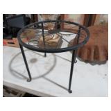 METAL PLANT STAND