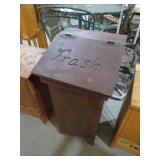 WOOD LIFT TOP TRASH BIN