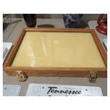 NICE OAK COUNTER TOP SHOWCASE