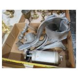 COLL. VINTAGE KITCHEN ITEMS