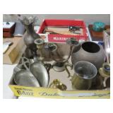 COLLECTION OF OLD BRASS ITEMS