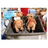 2 VINTAGE ET DOLLS & WOVEN BASKET