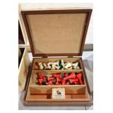 WOOD CHESS SET