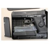 AUSTRIAN MADE GLOCK 17 / 9MM SEMI AUTO PISTOL