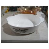 VINTAGE ANCHOR HOCKING CASEROLE DISH