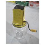 VINTAGE ANDROCK NUT AND MEAT CHOPPER
