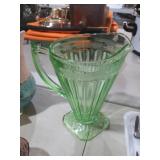 GLOWING VASELINE JEANETTE JUICE PITCHER