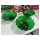 SET OF THREE GREEN VINTAGE GLASS BOWLS