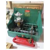 VINTAGE COLEMAN STOVE AND CAMP LANTERN