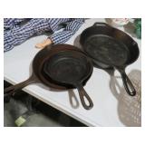 (3) NICE CAST IRON LODGE SKILLETS