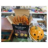 ELECTRIC LOW MOLD PUMPKIN AND HAND LIGHTS