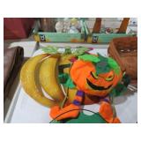 METAL PUMPKIN WALL DECOR AND PUMPKIN MOBILE