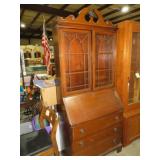 ANTIQUE MAHOGANY 3DWR/2DR DROP FRONT SECRETARY