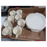 COLL OF VINTAGE SHELL WEDGEWOOD PLATES AND MUGS