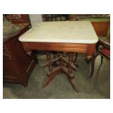 WALNUT VICTORIAN MARBLE TOP PARLOR TABLE