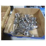 BOX OF MISC FLATWARE