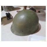 COLLECTION OF MILITARY ITEMS