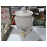 VTG PFALTZGRAFF GRAPE BEVERAGE DISPENSER CROCK