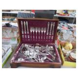 1847 ROGER BROTHERS SILVER PLATE FLATWARE