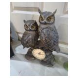 VINTAGE RESIN OWL TABLE CLOCK