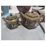 (2) ENGLISH STYLE TEAPOTS