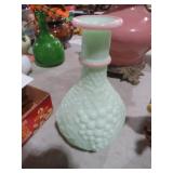 FENTON? GRAPE PATTERN VASE