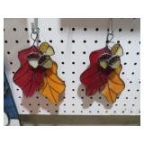 PAIR OF LEADED GLASS LEAVE DECOR WAL HANGING