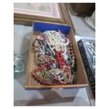 COLLECTION OF ESTATE JEWELRY