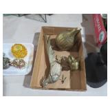 BRASS ANIMALS, PHEASANT HAS BROKE FOOT
