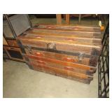 ANTIQUE LIFT TOP TRUNK W/ TRAY