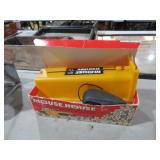 MOUSE HOUSE DECORATIVE PIECE