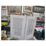 VTG WINDOW LOUVERED WOOD SHUTTER