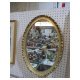 VINTAGE OVAL GOLD FRAMED MIRROR