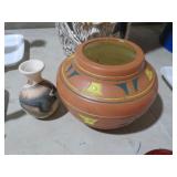 NATIVE AMERICAN STYLE POTTERY