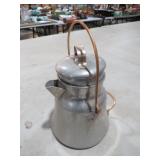 VINTAGE ALUMINUM COFFEE POT