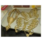 (2) GOLD BUTTERFLY WALL DECOR & WALL BASKET