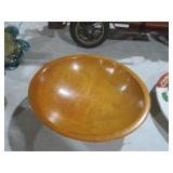FOOTED MUNISING BOWL