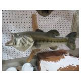 LRG MOUTH BASS MOUNTED ON DRIFT WOOD
