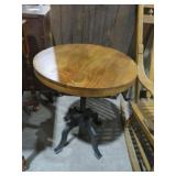 METAL BASE W/ RD WOOD TOP SIDE TABLE