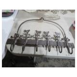 METAL HANGING BIRDS W/ WALL HOOKS