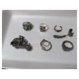 COLLECTION OF RINGS AND PINS