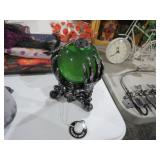 ANIMATED CRYSTAL BALL W/ HANDS
