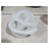 TIZO HANDBLOWN ART GLASS INFINITY KNOT