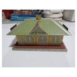 VINTAGE LIONEL OAK PARK STATION BUILDING