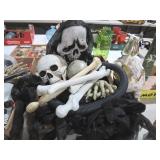 HALLOWEEN SPOOK AND BONES