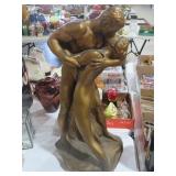 CERAMIC STATUE OF COUPLE